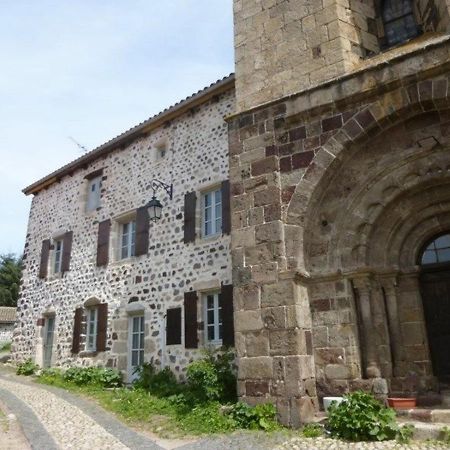 Gite 4 Pers Avec Cour, Vue Loire - Fr-1-582-122 Arlempdes Exterior foto